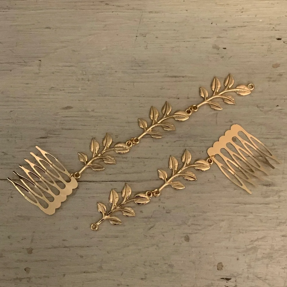 Set of Two Light Gold Toned Dangling Branch w/ Leaves Decorative Hair Combs GC‎